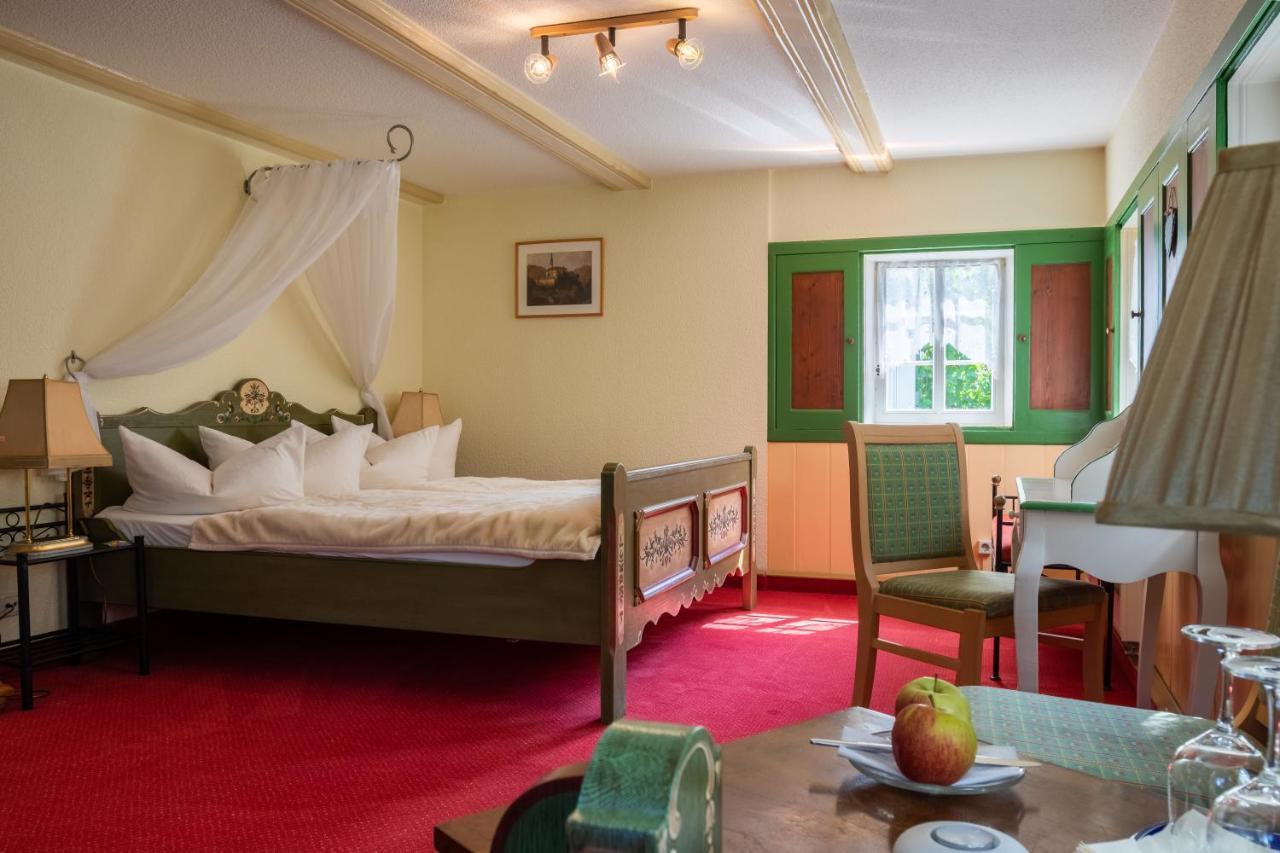 Romantik Hotel Zum Lindengarten 쿠로르트존스도르프 외부 사진