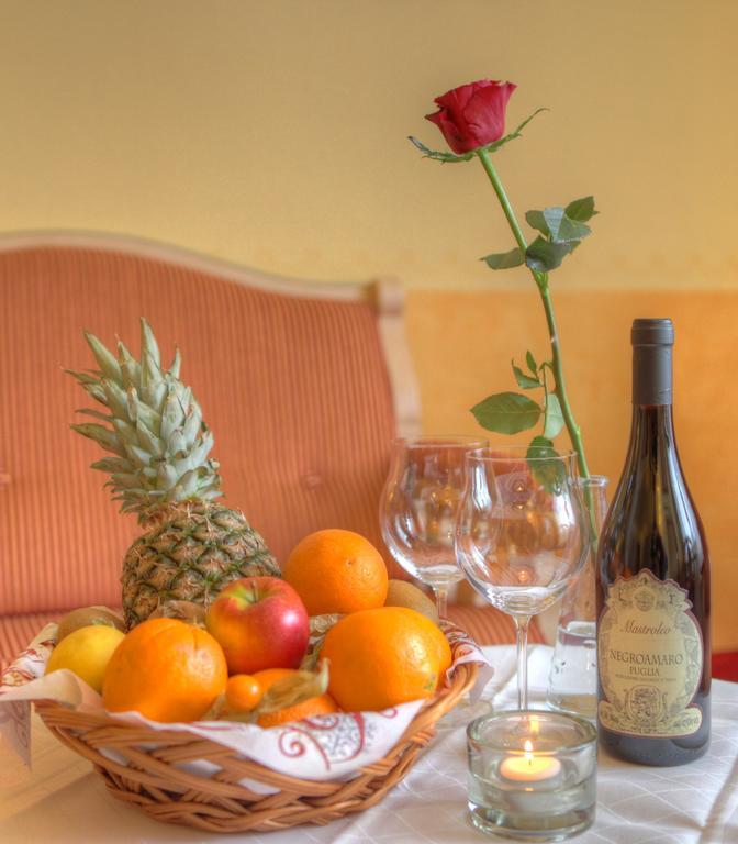 Romantik Hotel Zum Lindengarten 쿠로르트존스도르프 객실 사진