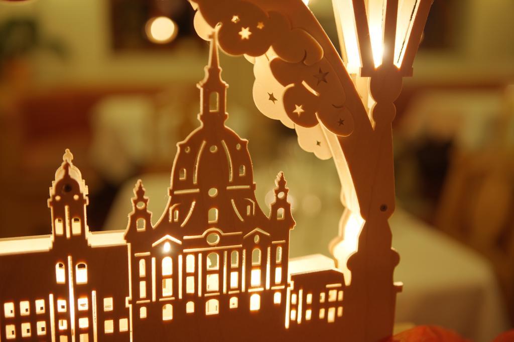 Romantik Hotel Zum Lindengarten 쿠로르트존스도르프 외부 사진